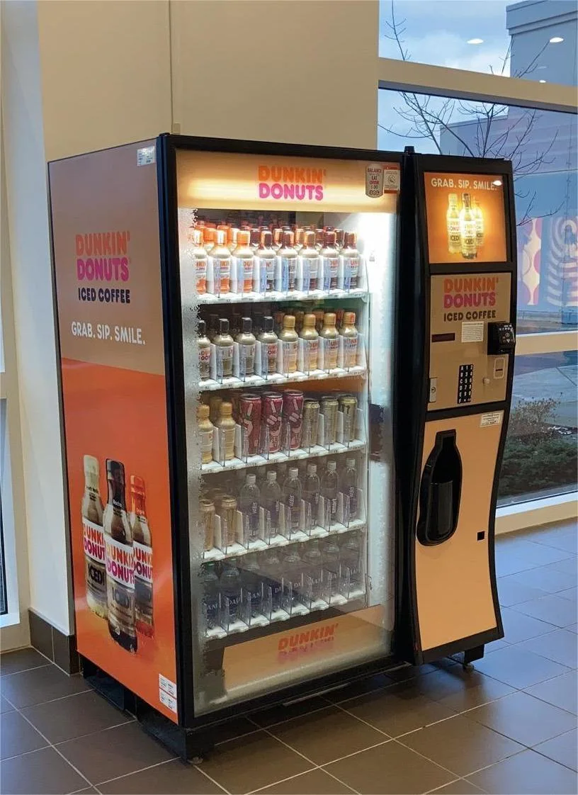 Automatic Drink and Snacks Vending Machine Support Coin Bill and Credit Card Payment Eyelash Makeup Vending